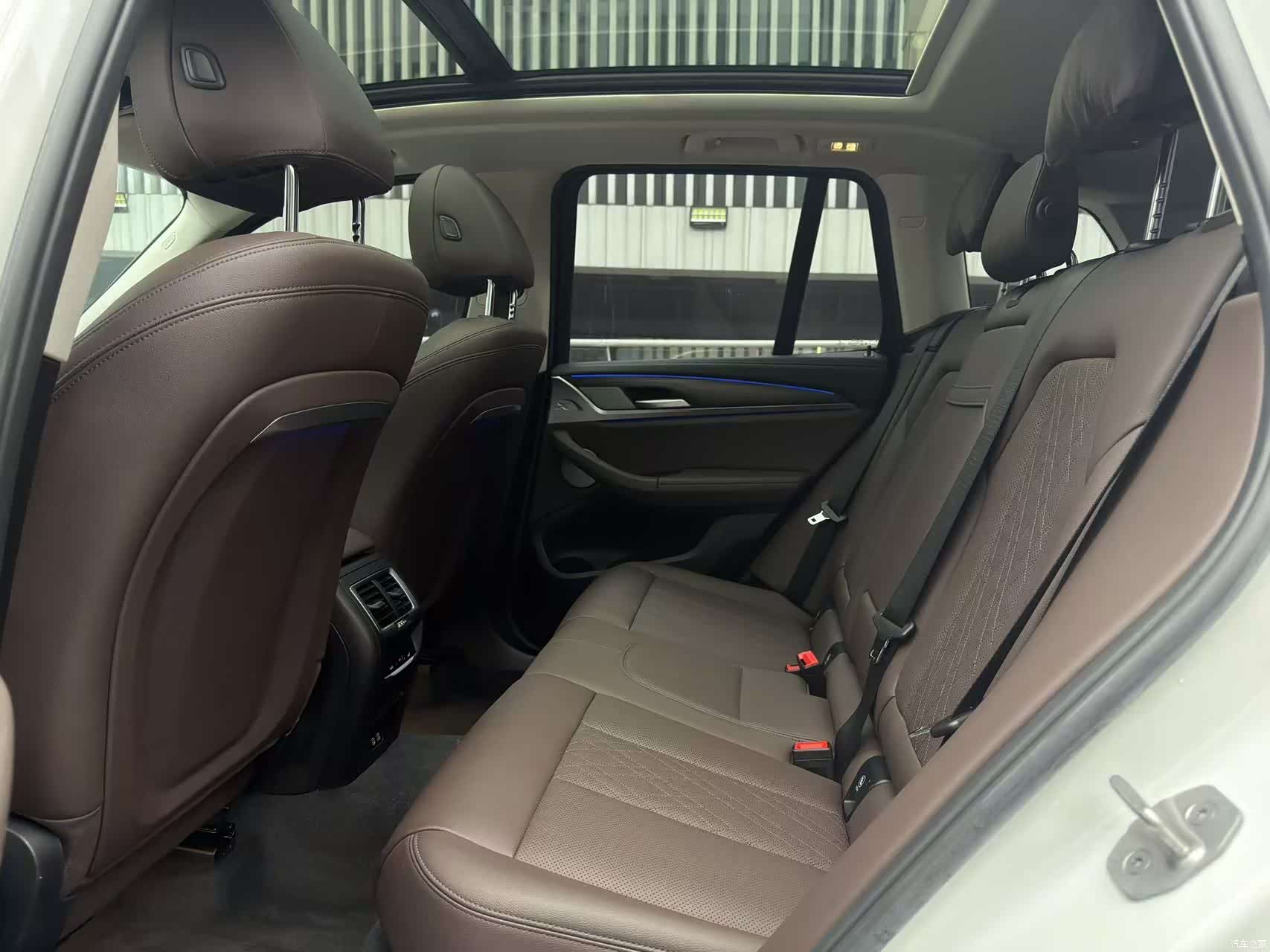 BMW X3, 2022 все фото