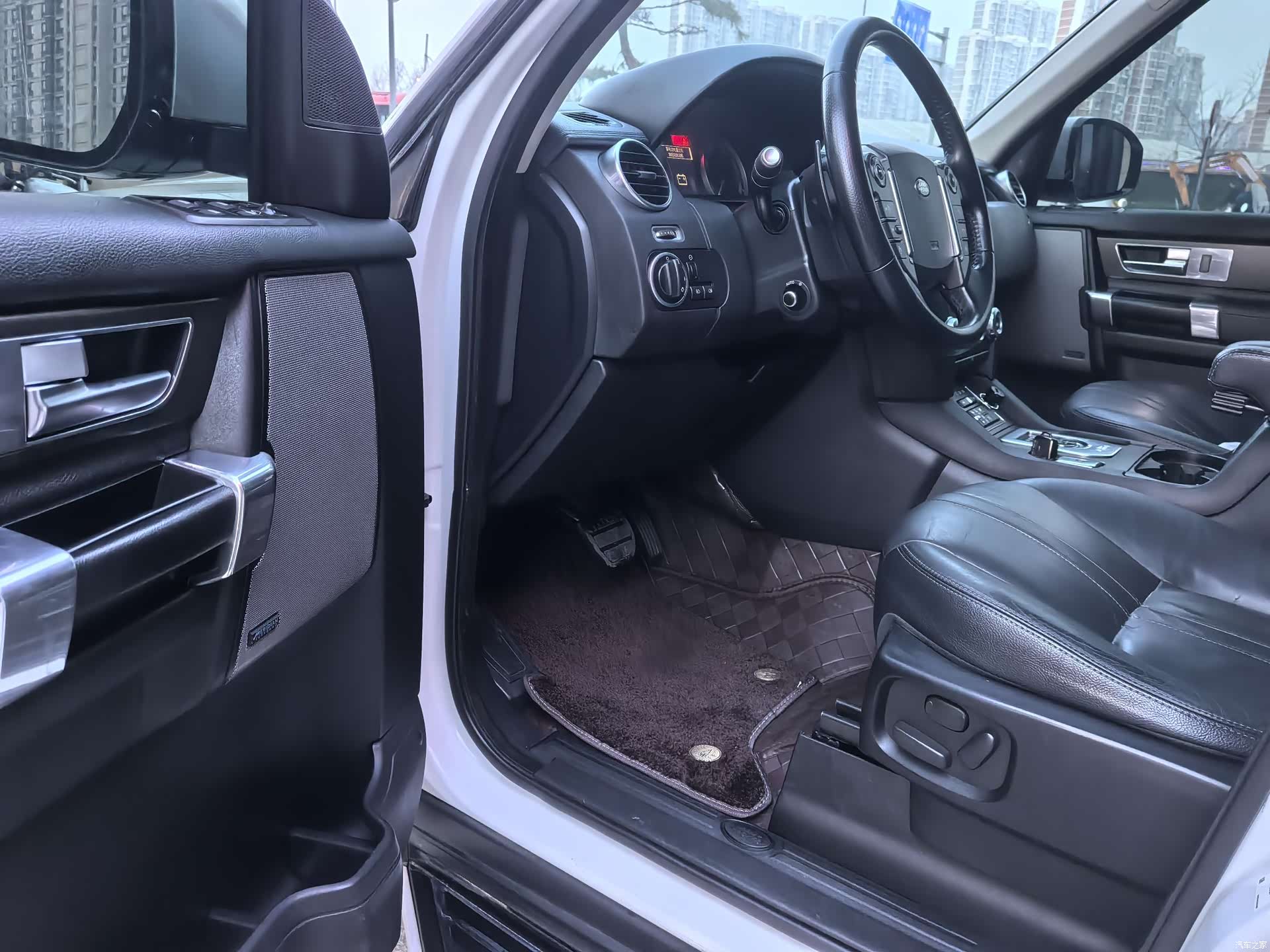 Land Rover Discovery, 2015 10