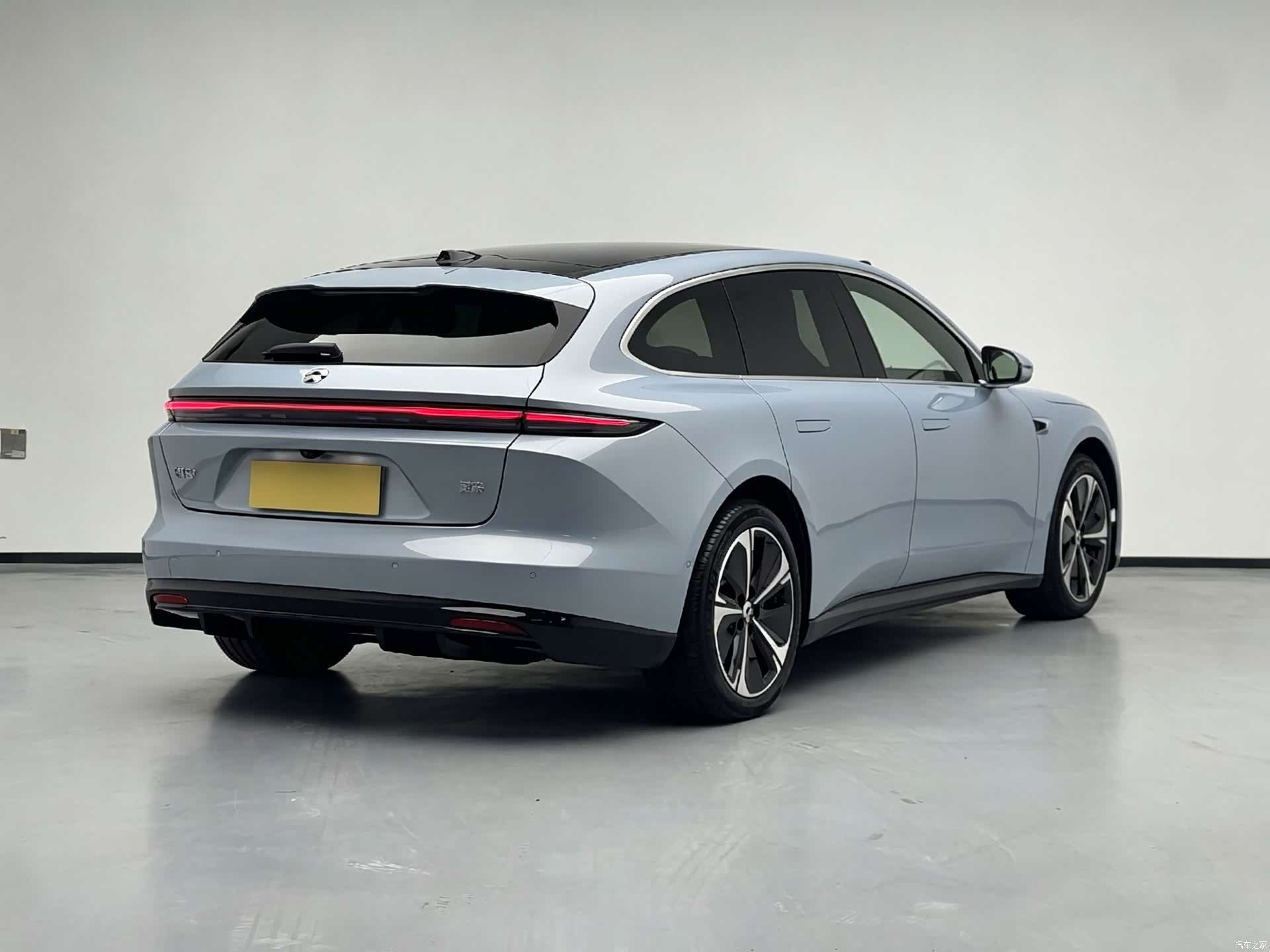 NIO ET5, 2025 3