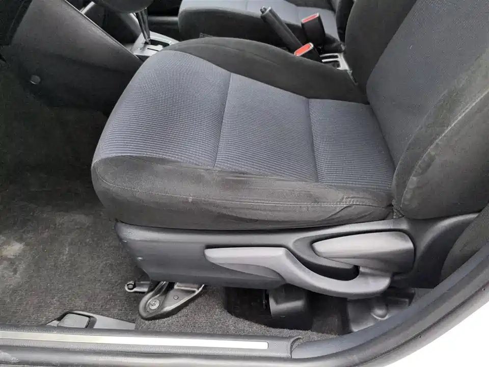 Toyota YARiS L Zhixuan