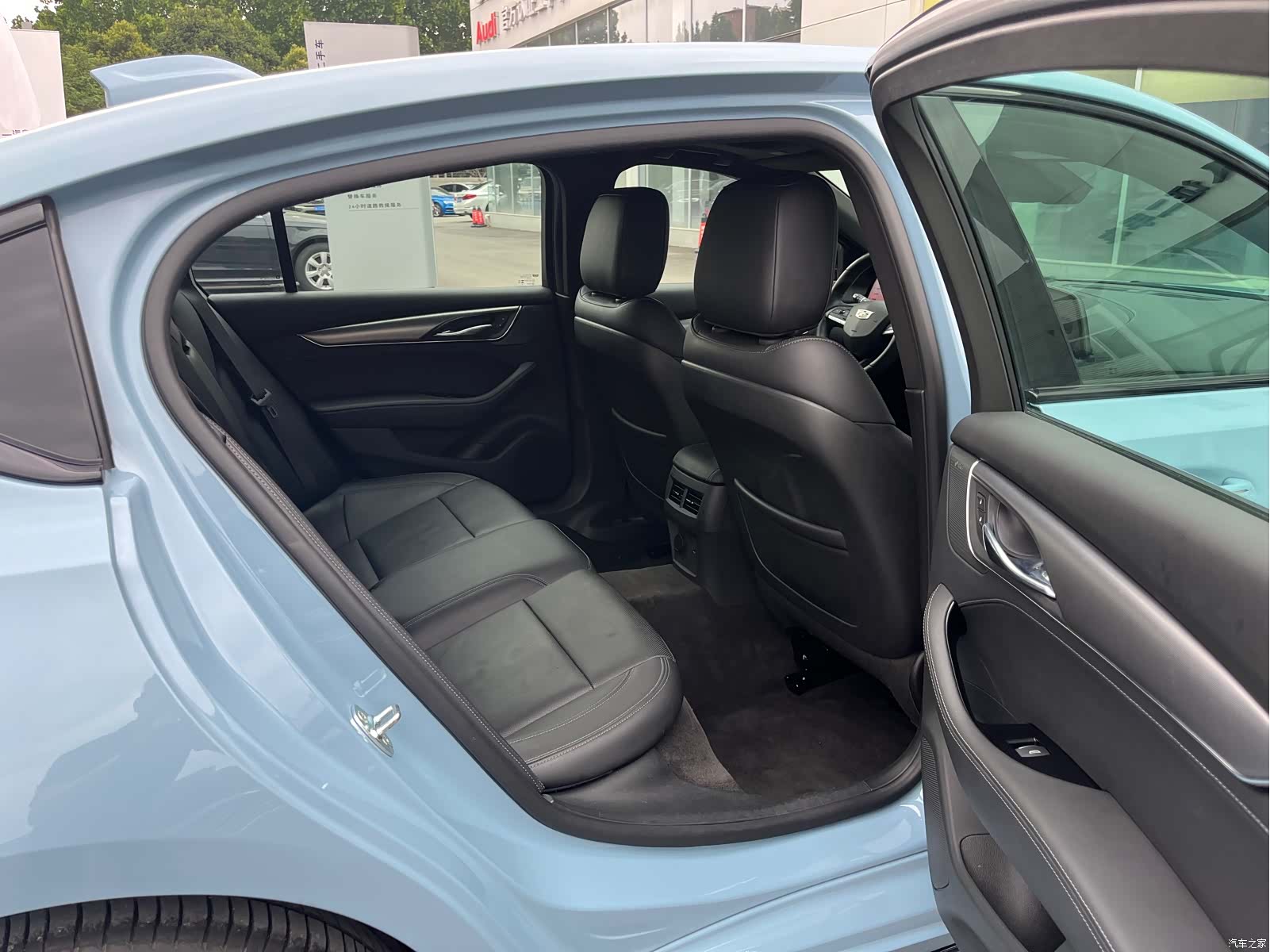 Cadillac CT5, 2025 15