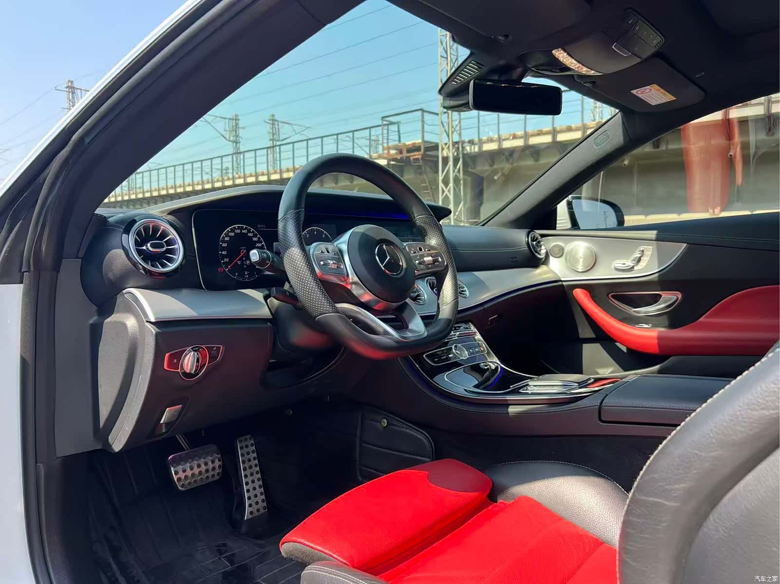 Mercedes-Benz E-Class, 2019 4
