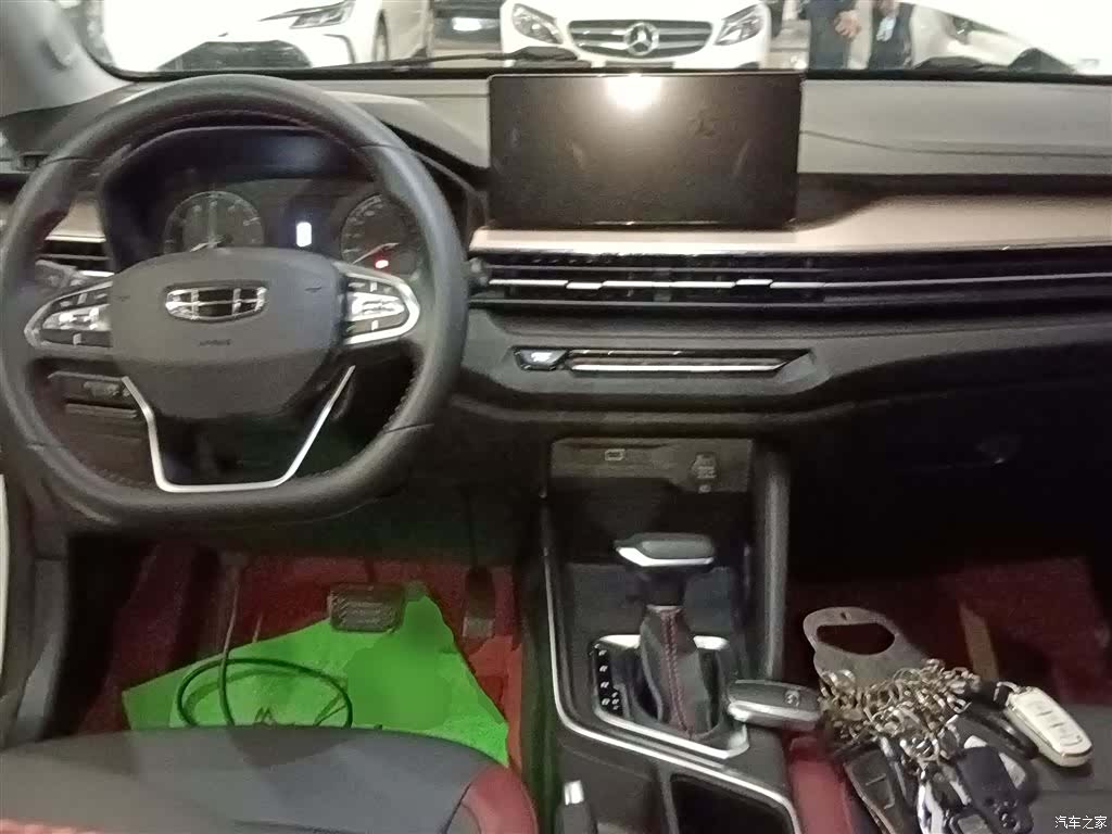 Geely X3, 2022 10