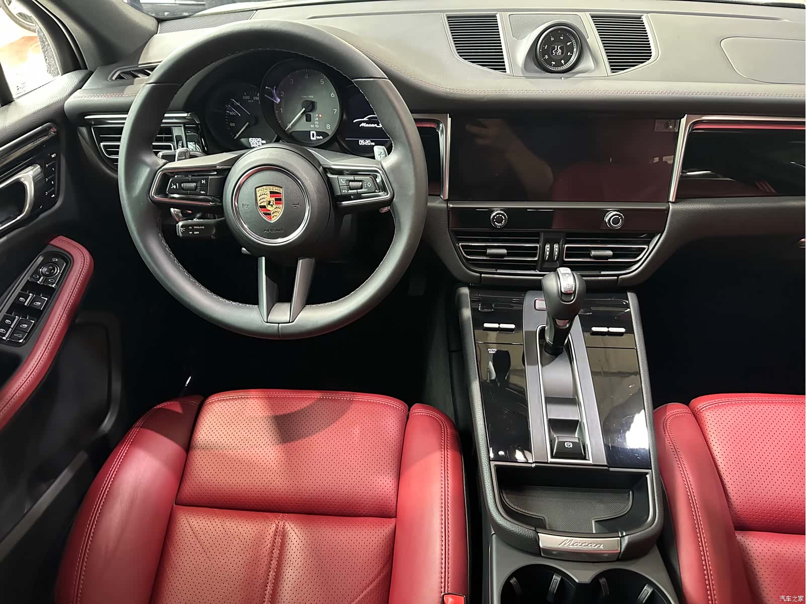 Porsche Macan, 2023 7