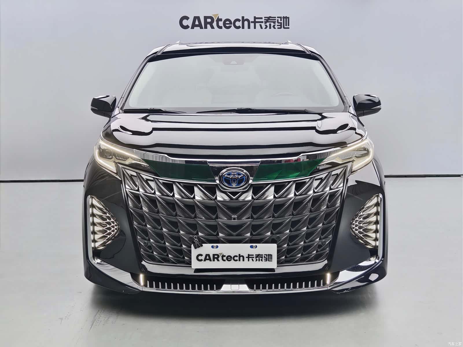 Toyota Granvia, 2024 2