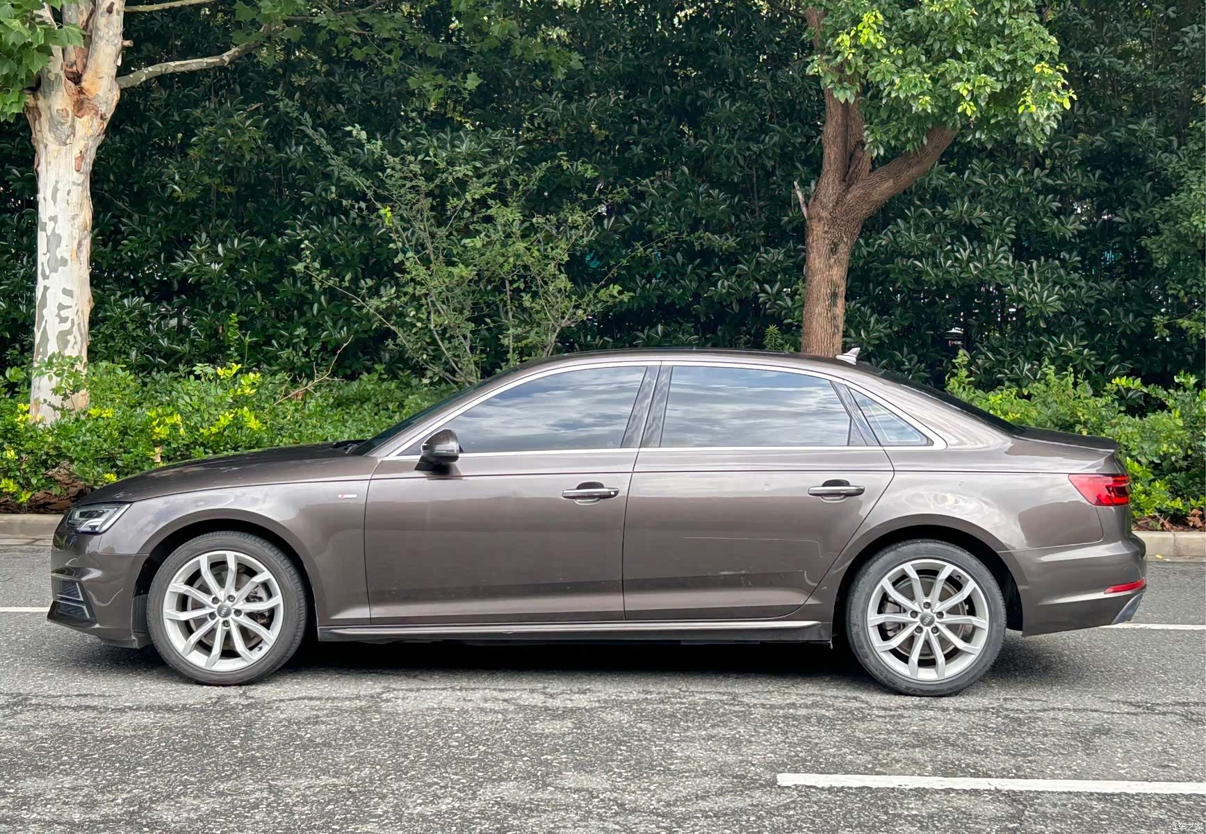 Audi A4L, 2018 4