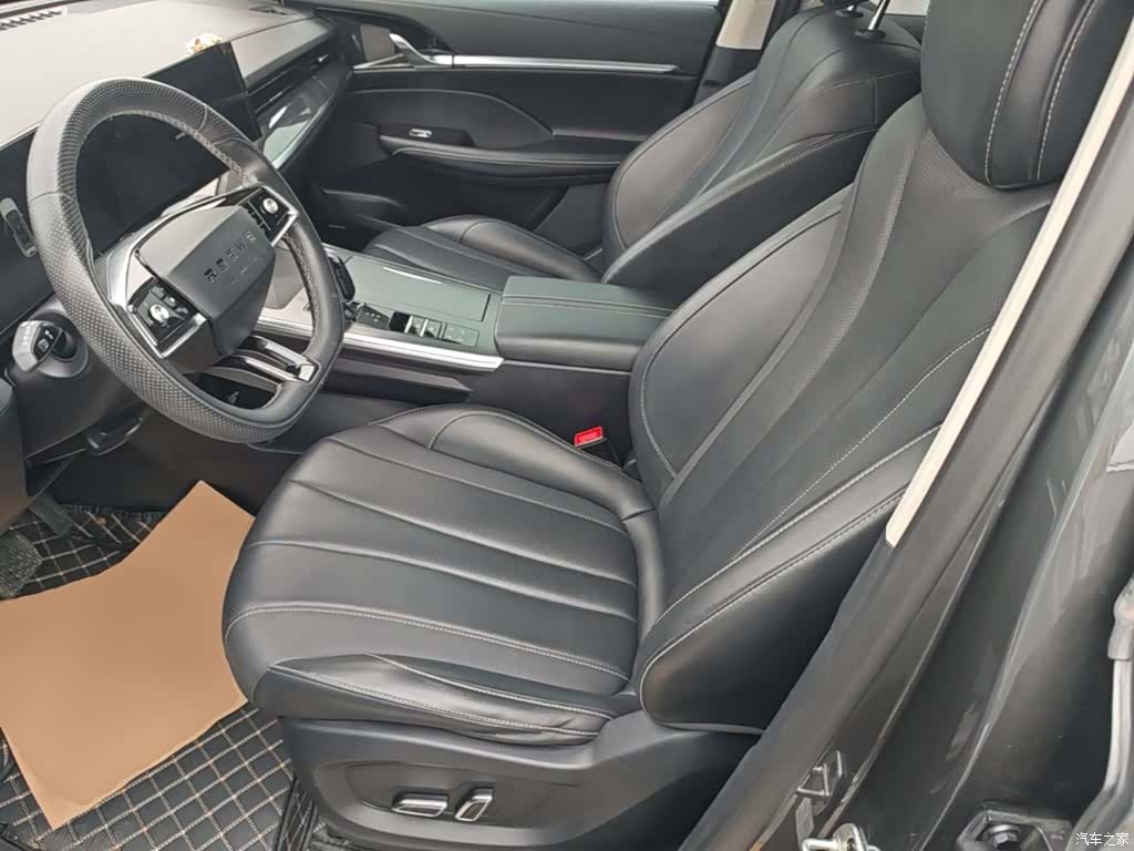 Roewe RX5, 2022 15