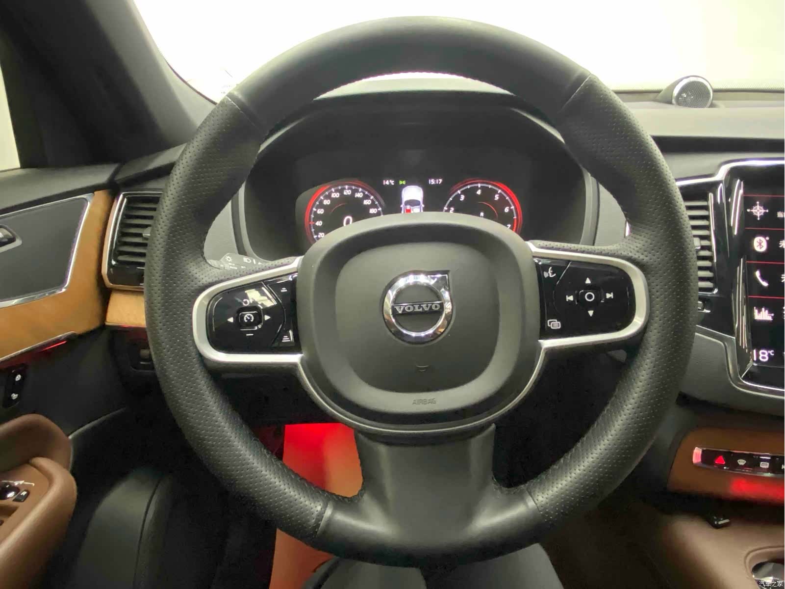 Volvo XC90, 2022 17