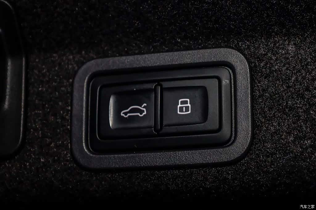 Audi A6L, 2022 7