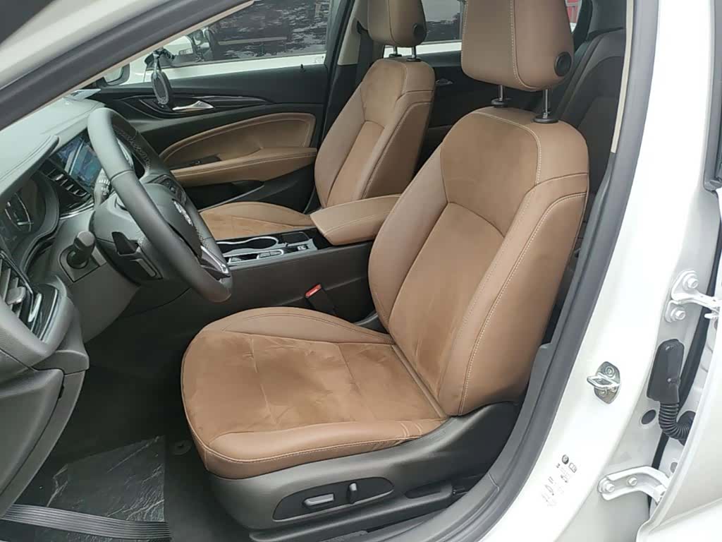 Buick Regal, 2022 15