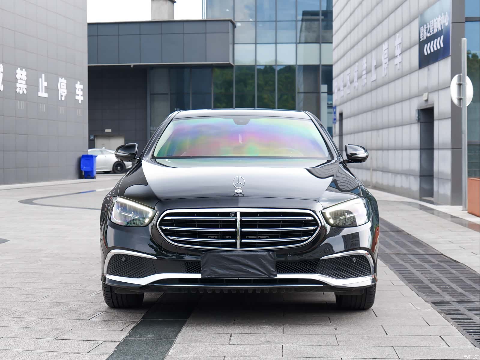 Mercedes-Benz E-Class, 2022 2