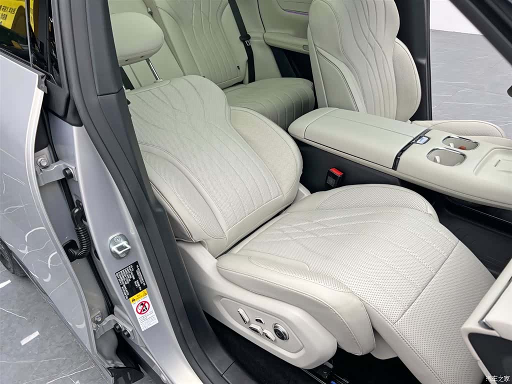 Changan Eado, 2025 24