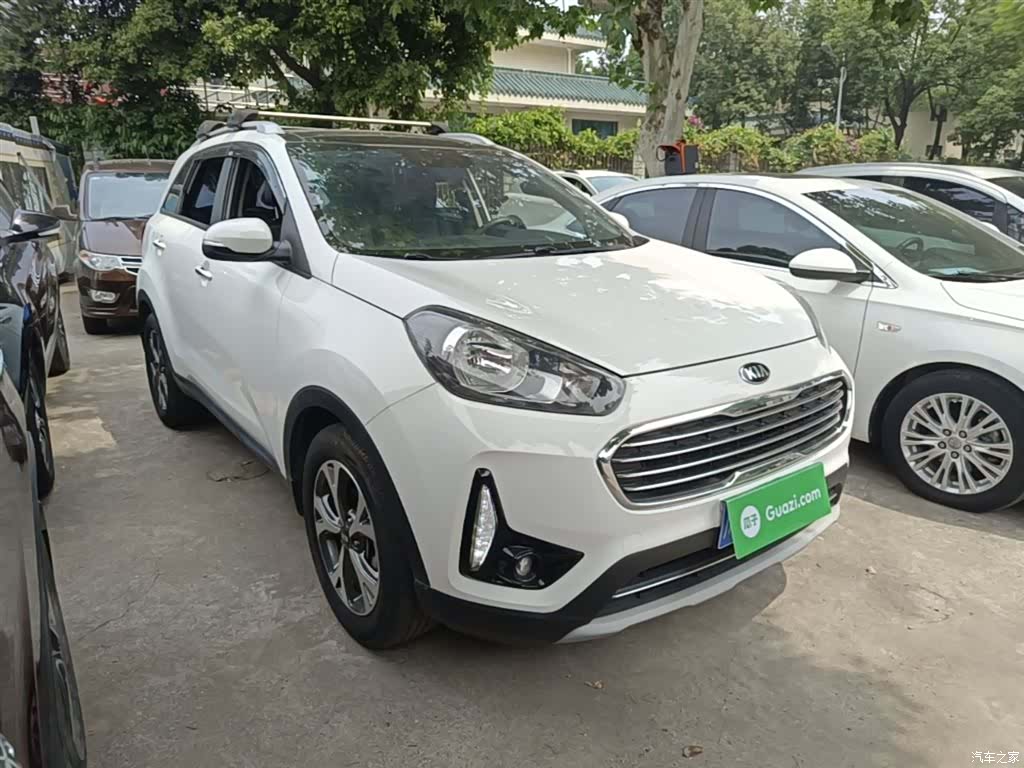 Kia KX3, 2016 4