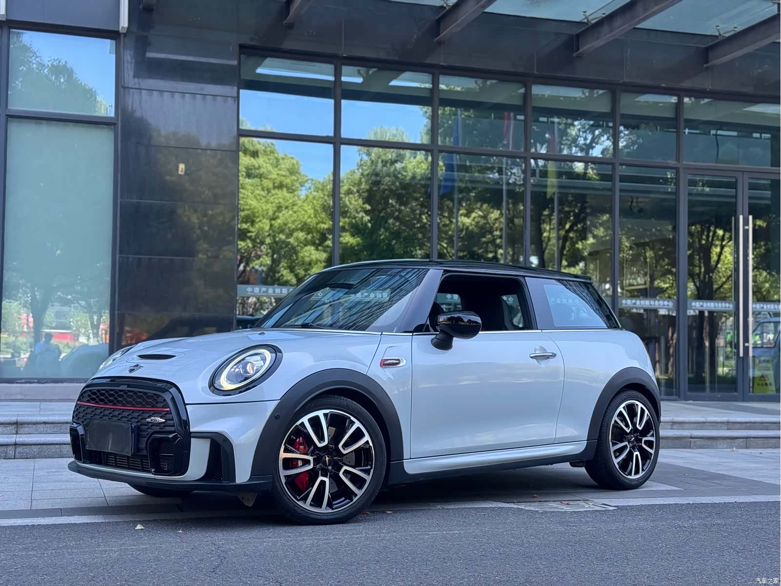 Mini Cooper, 2021 1