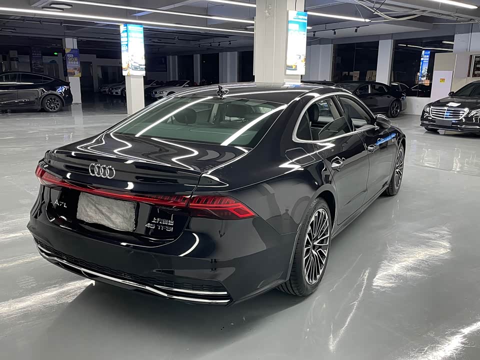Audi A7L Audi A7L