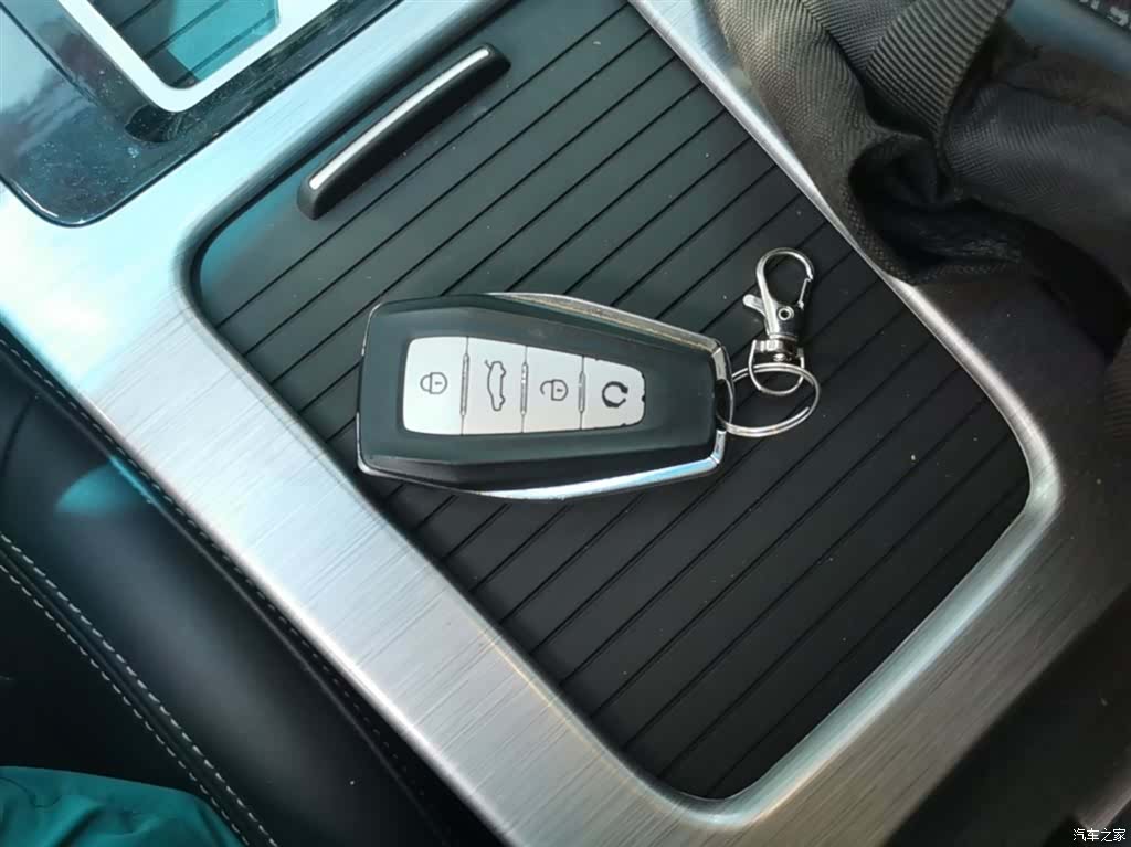 Geely Emgrand, 2019 9