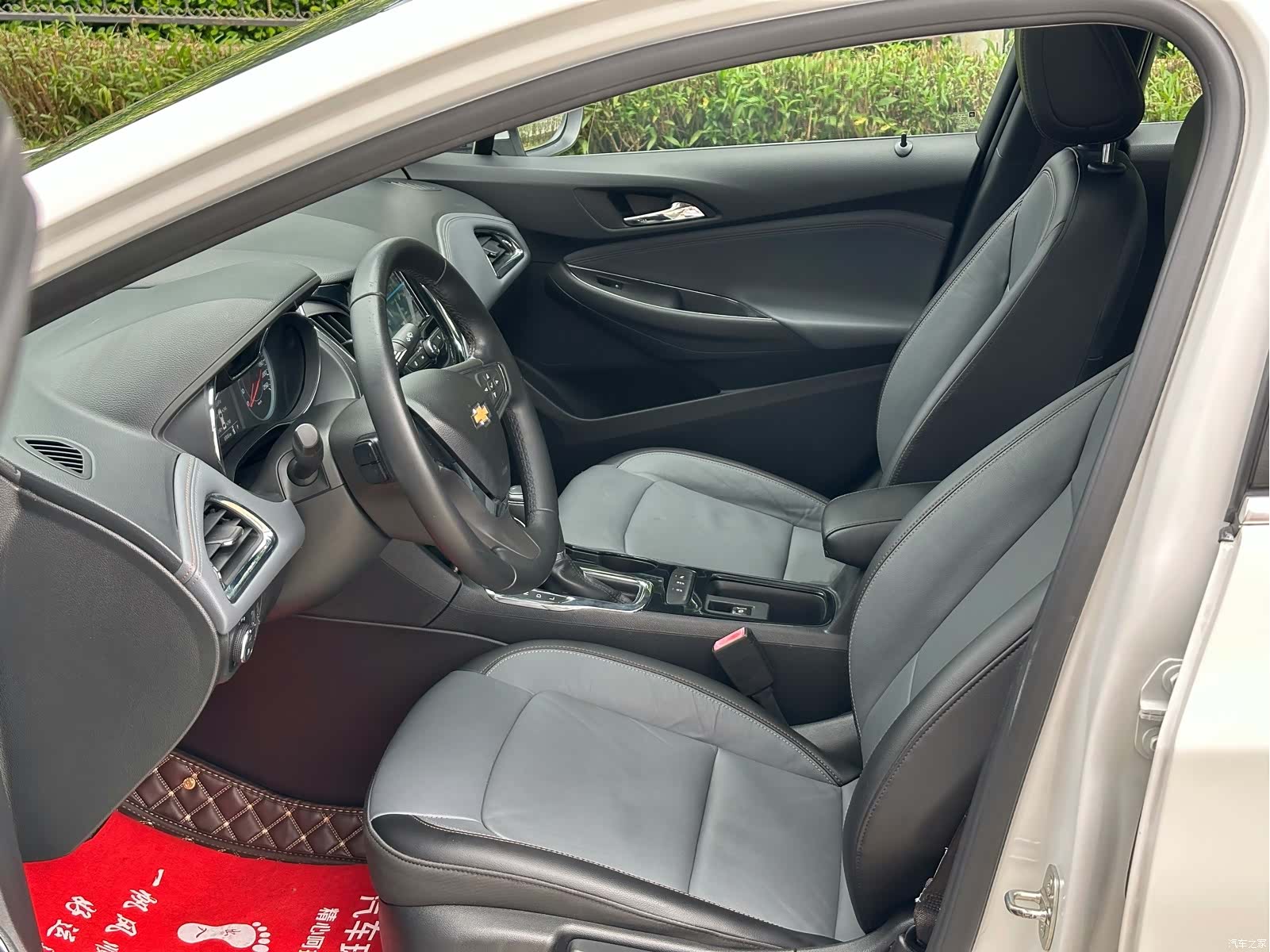 Chevrolet 320, 2018 4