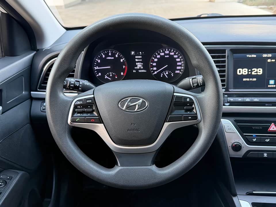 Hyundai Lead