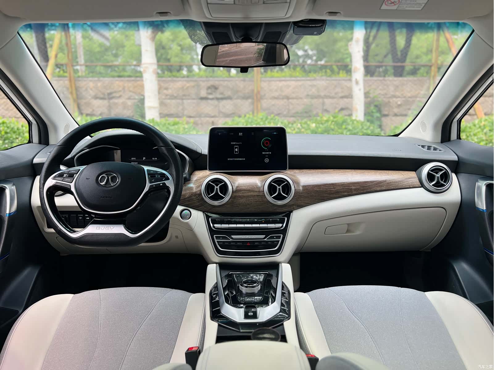 BAIC EU5, 2019 10