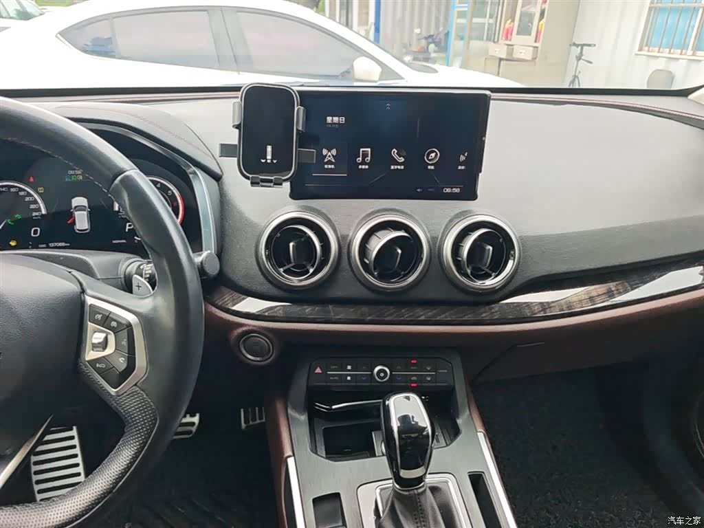 WEY VV5, 2018 13