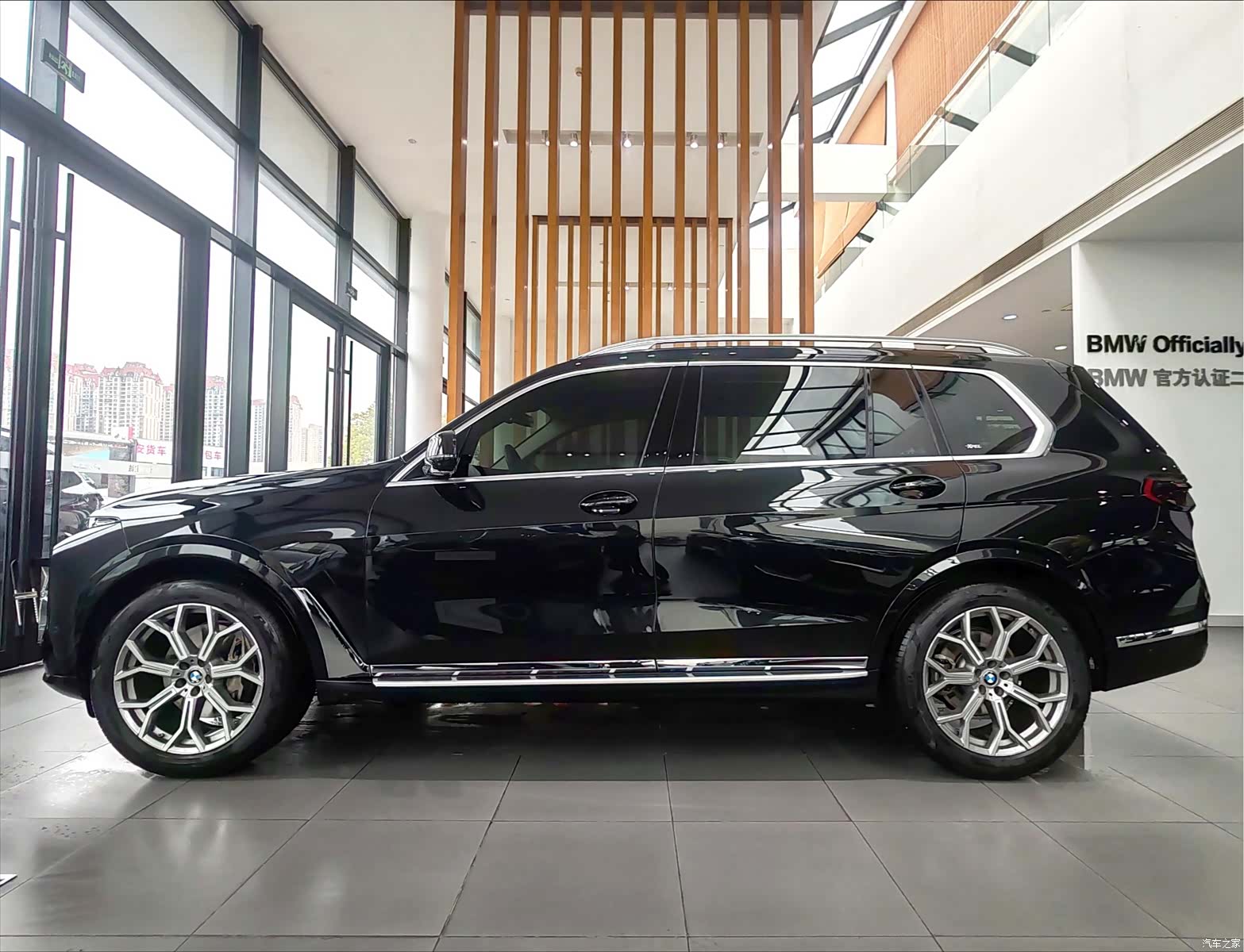 BMW X7, 2023 4
