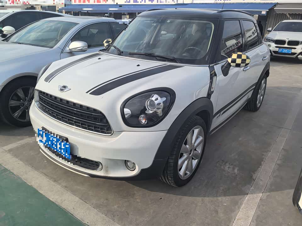 MINI COUNTRYMAN