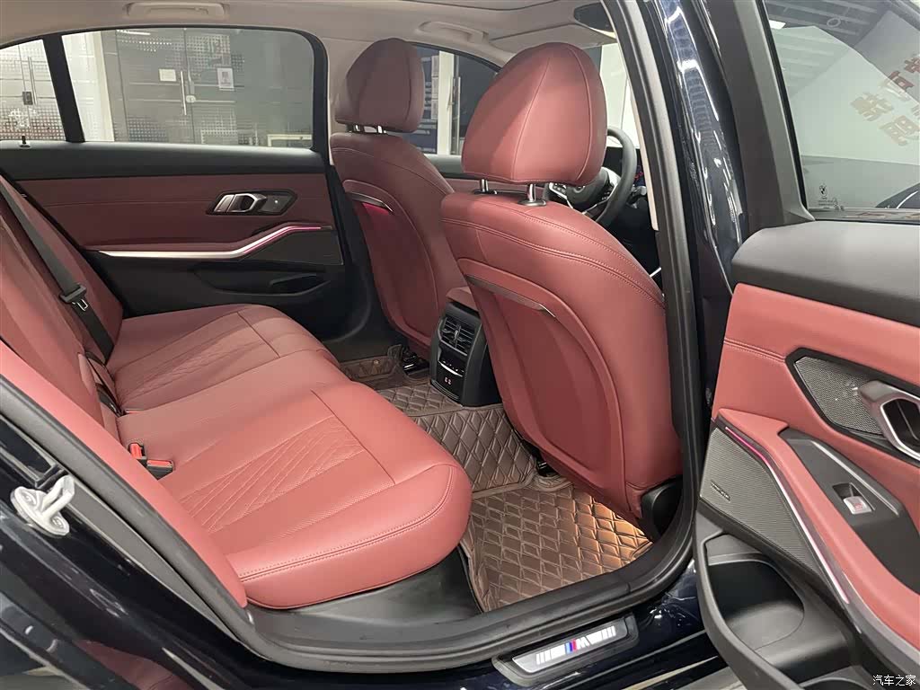 BMW 3 Series, 2026 18