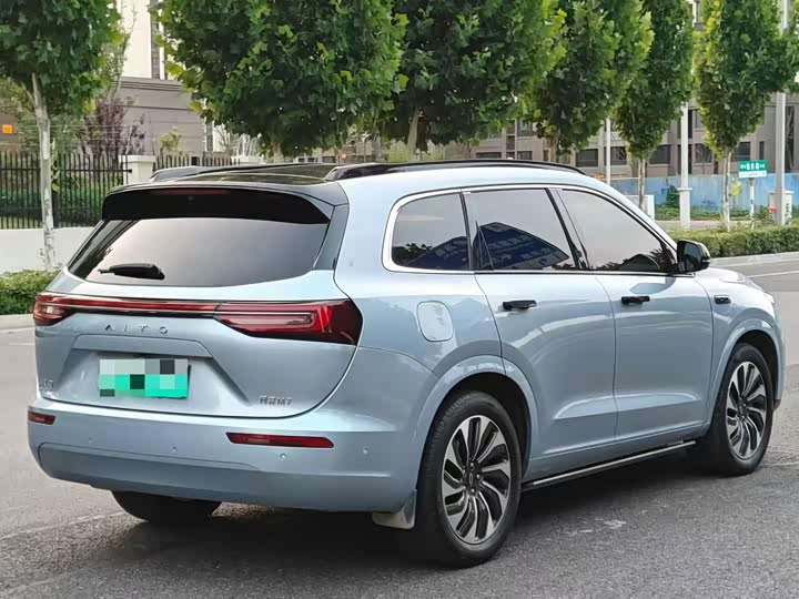 AITO M7 2024 1.5T zhi jia AWD Max ban 6 seats