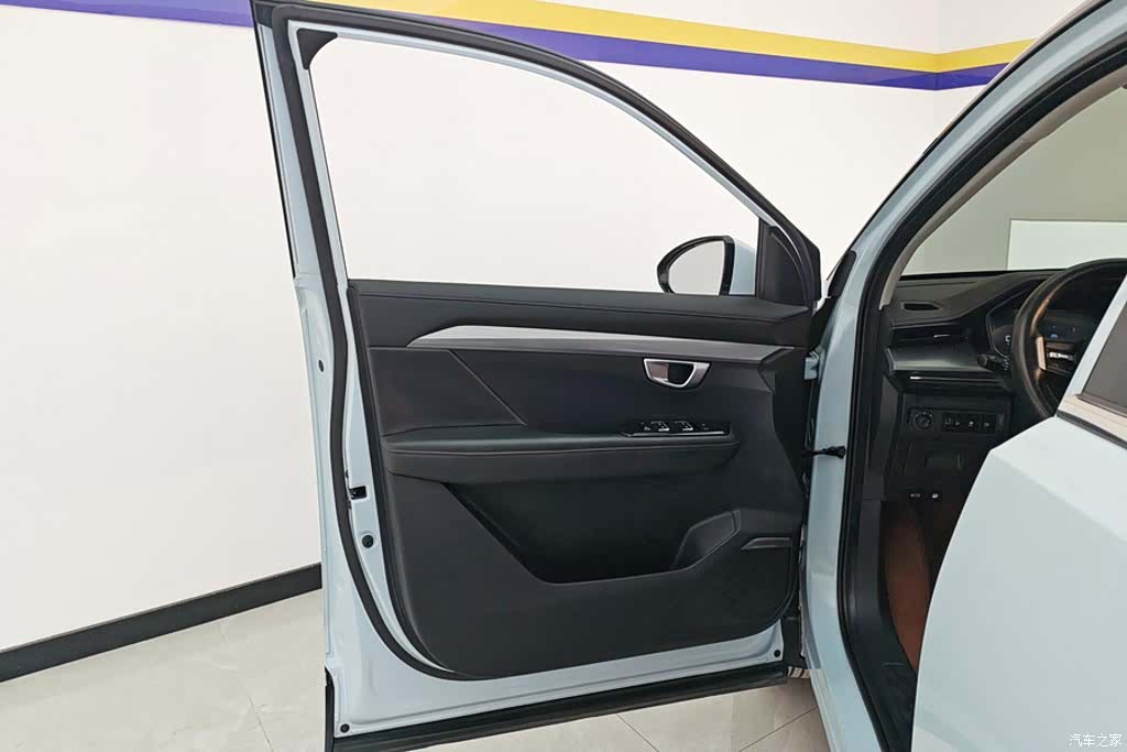 Wuling DHT, 2023 7