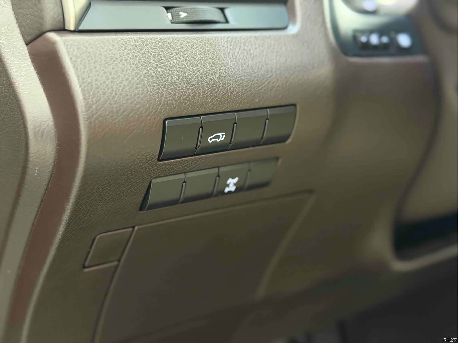 Lexus RX, 2018 13