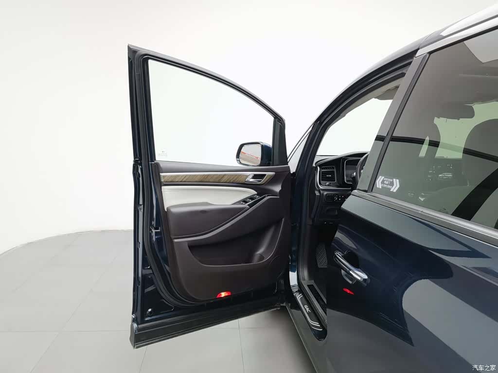 Trumpchi M8, 2021 8