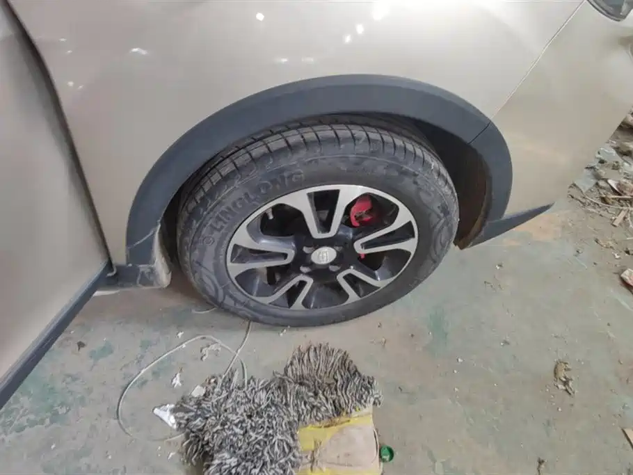 Geely Vision X3