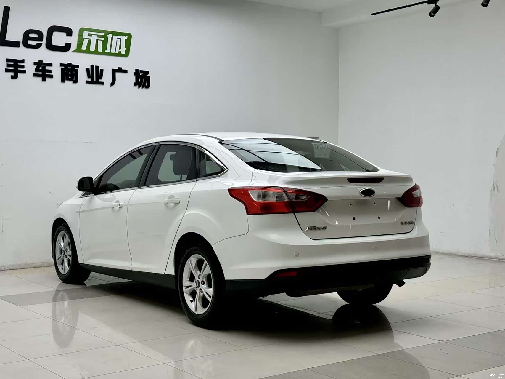 Ford Focus, 2013 все фото