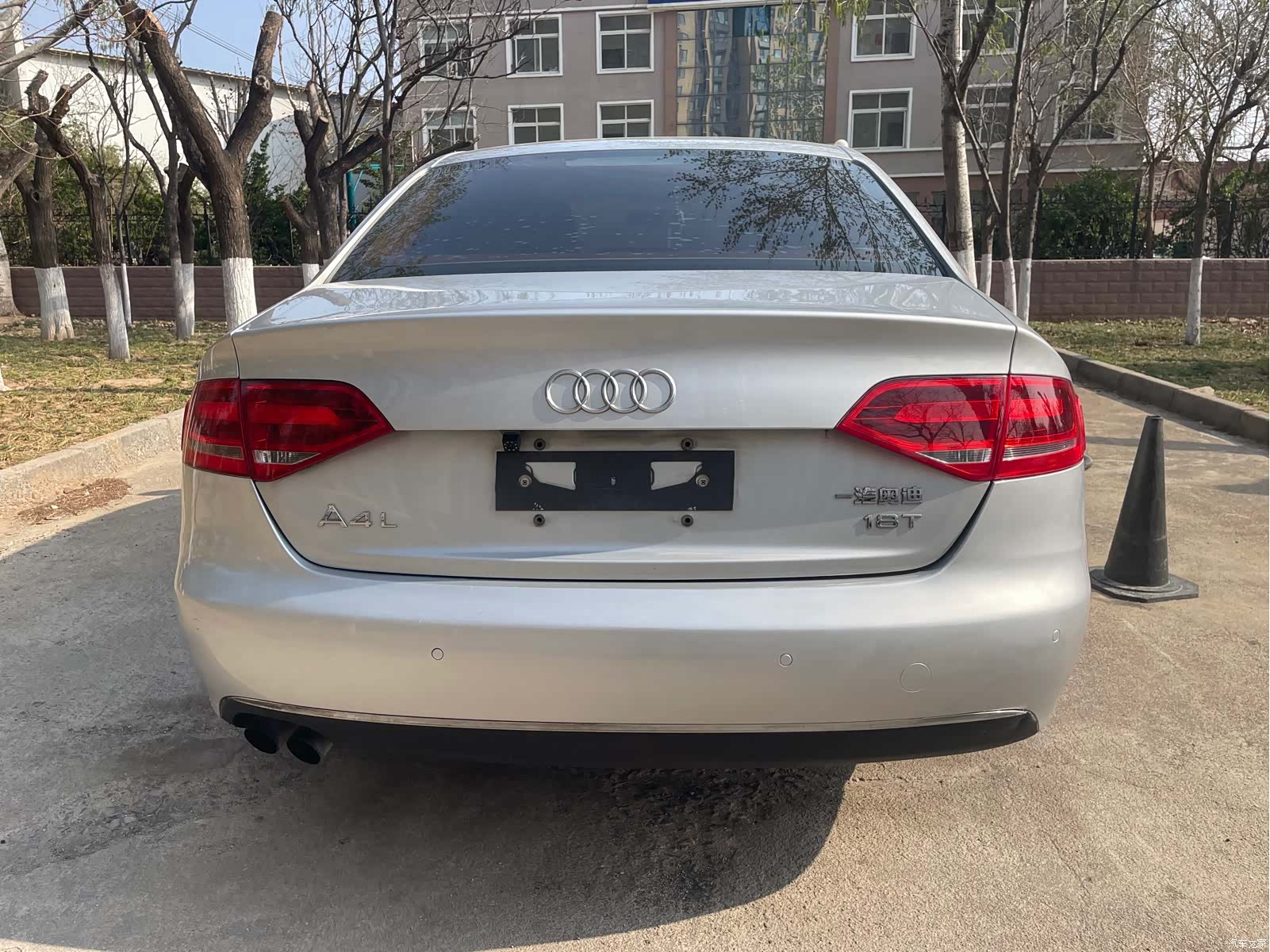 Audi A4L, 2011 7