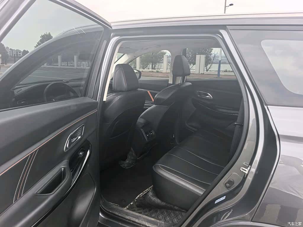 Changan X7, 2022 8