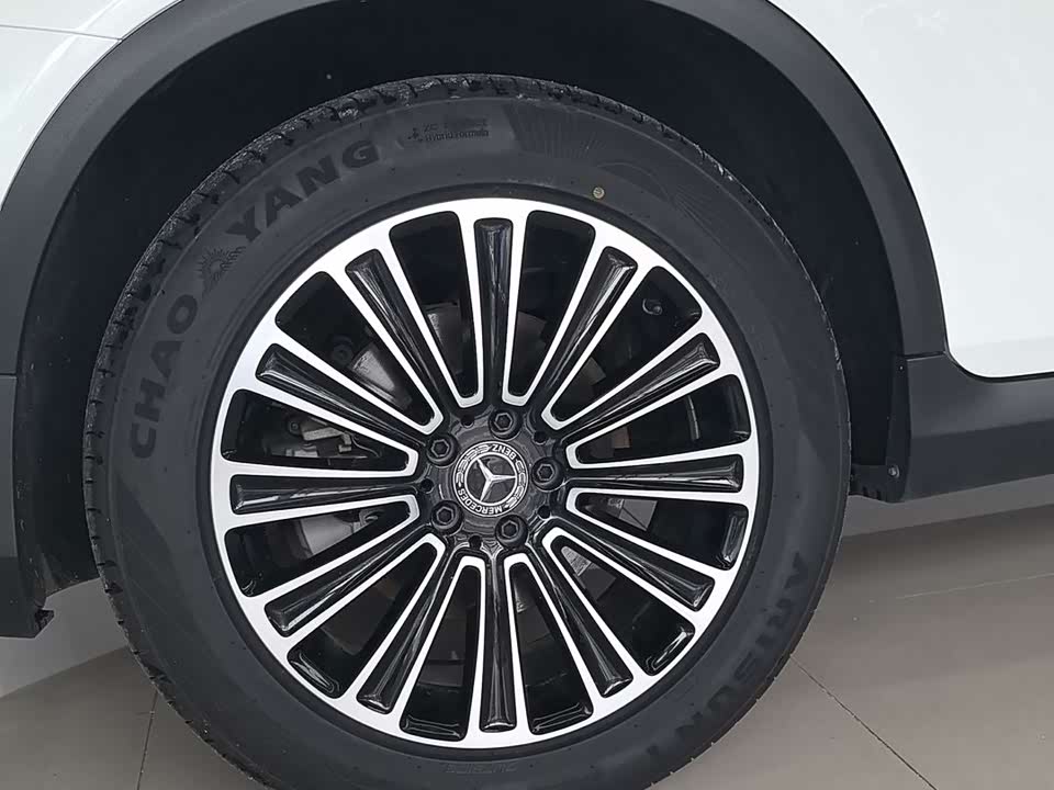 Mercedes-Benz GLC Mercedes-Benz GLC