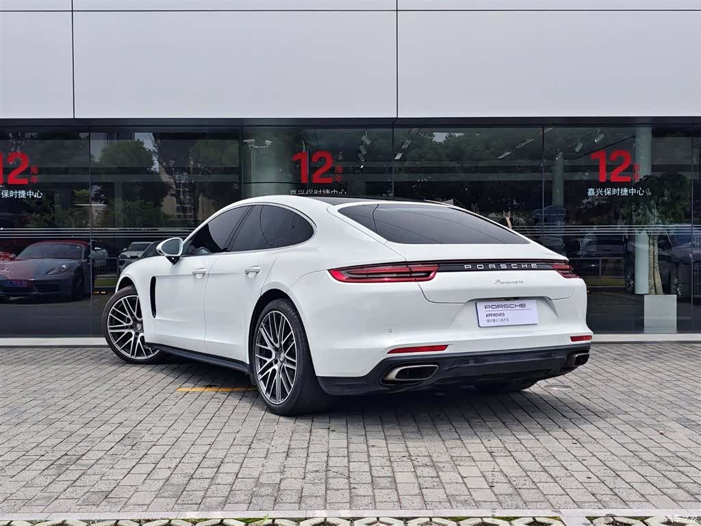 Porsche Panamera, 2021 3