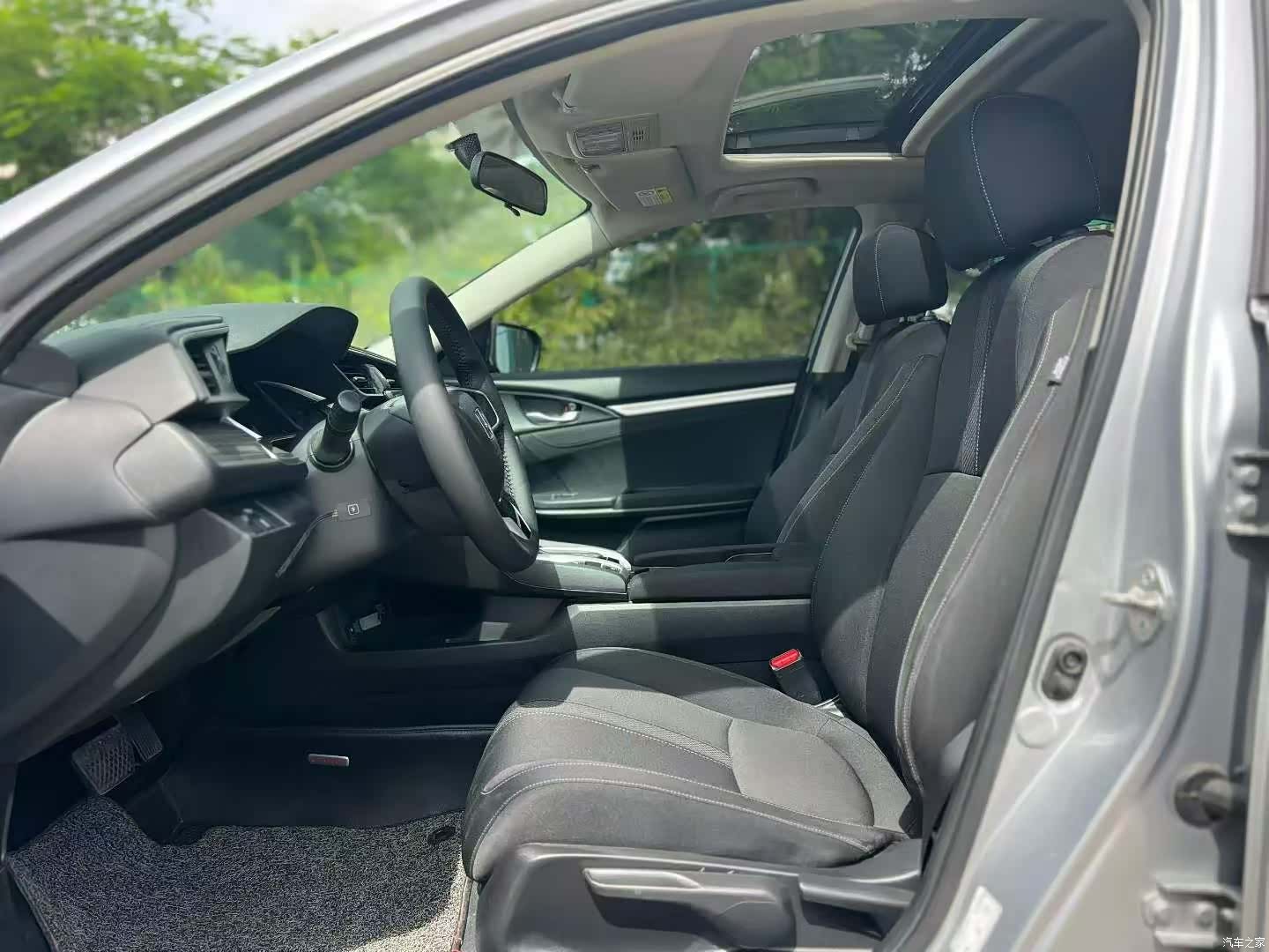 Honda Civic, 2020 все фото