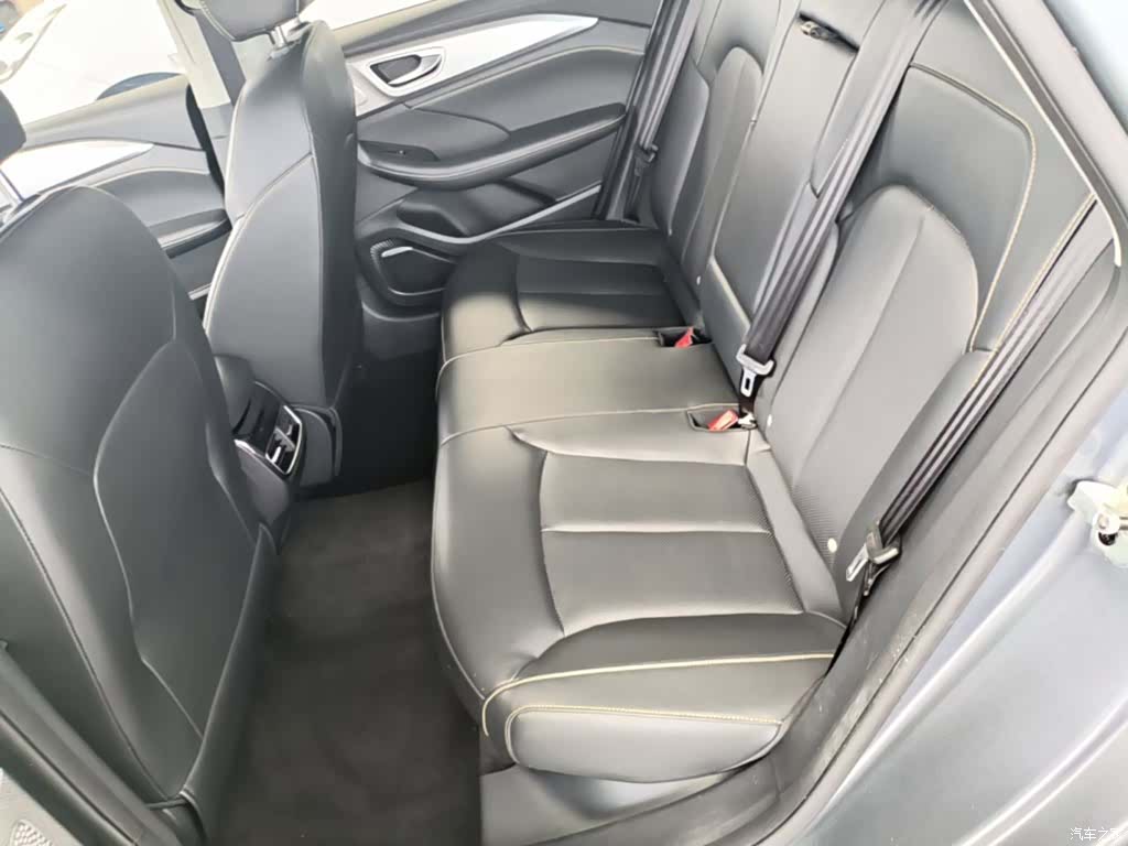 Roewe i6, 2021 17