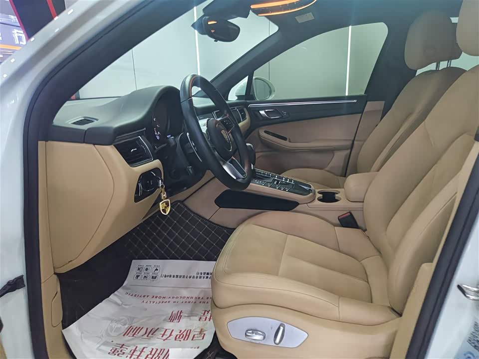 Porsche Macan Porsche Macan