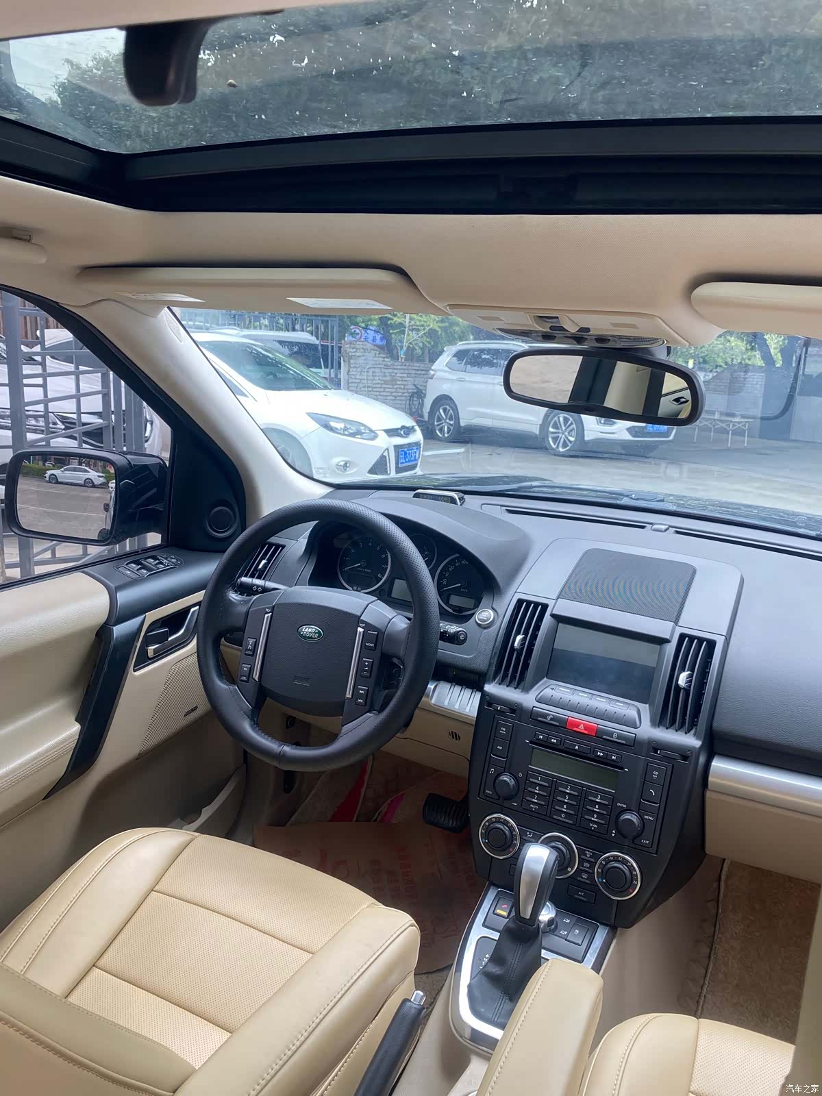 Land Rover Si4, 2012 8