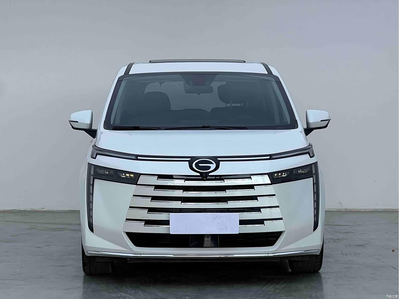 Trumpchi E8, 2025 2
