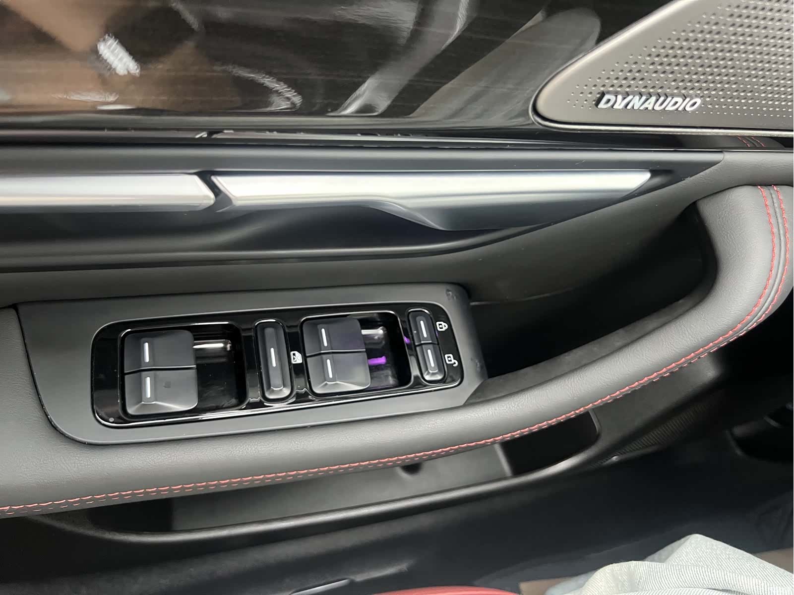 Xpeng P7, 2021 31