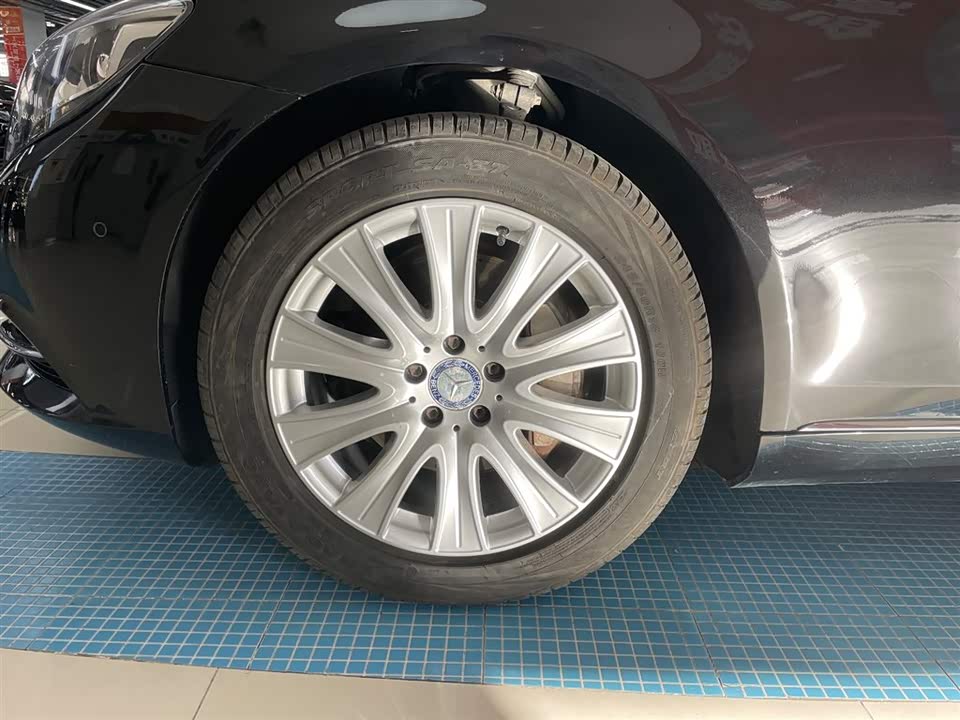 Mercedes-Benz S-class