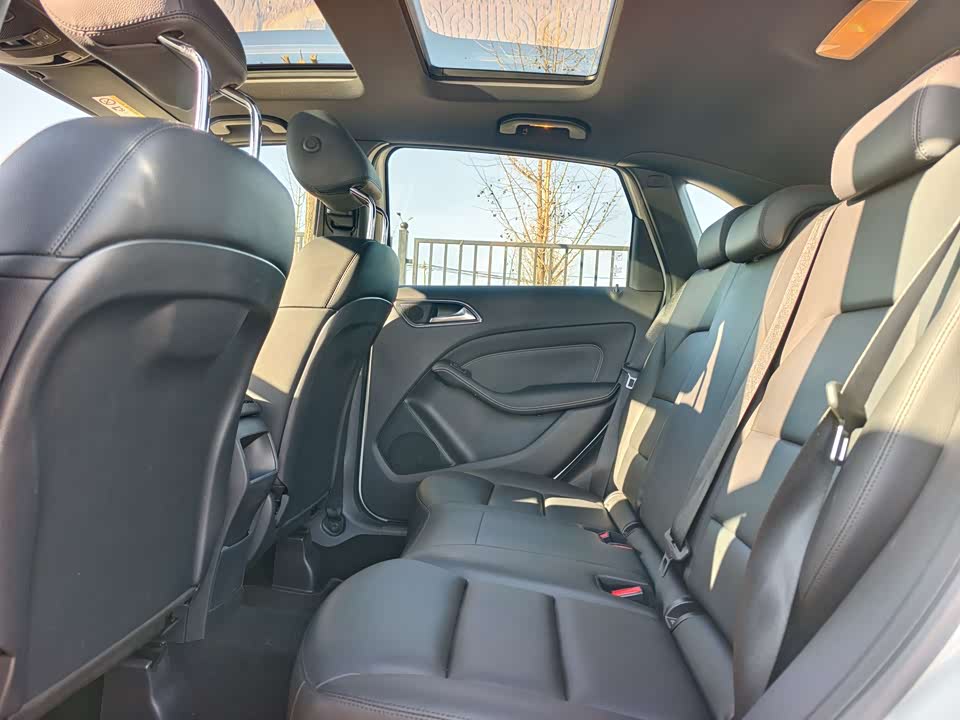 Mercedes-Benz Class B