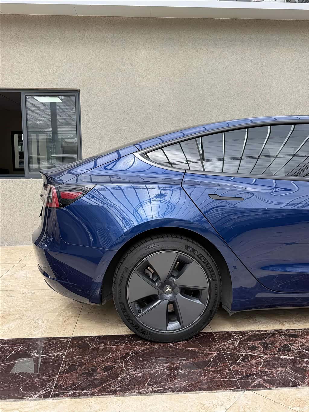 Tesla Model 3, 2021 11