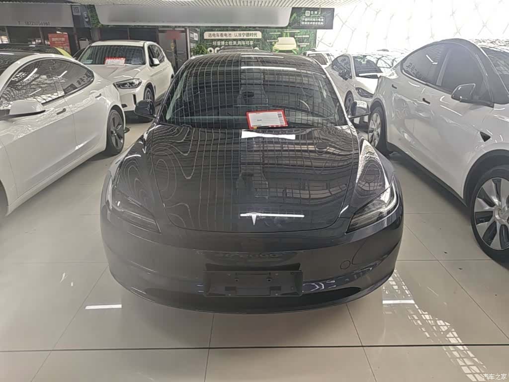 Tesla Model 3, 2024 3