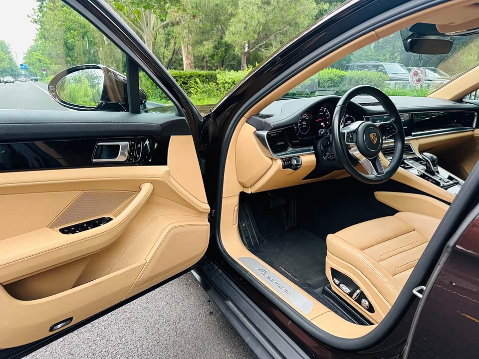 Porsche Panamera Porsche Panamera