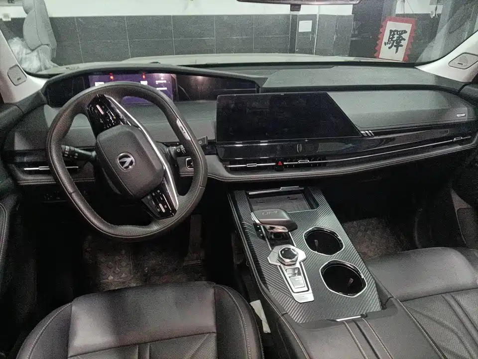 Changan UNI-K Smart iDD