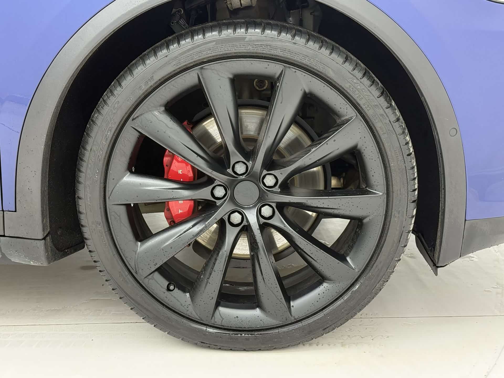 Tesla Model X, 2020 16